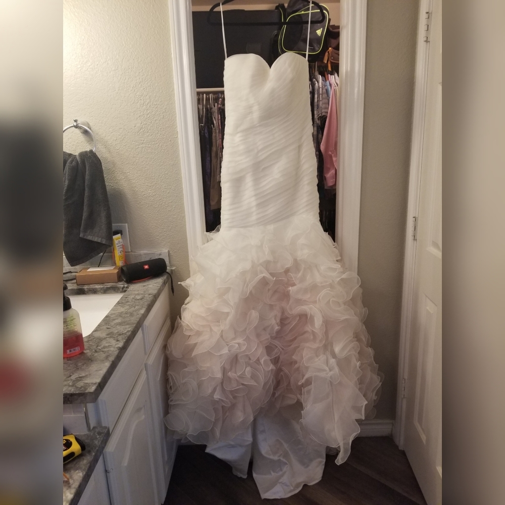 Allure Ruffle Ombré Trumpet Bottom 9223 size 12